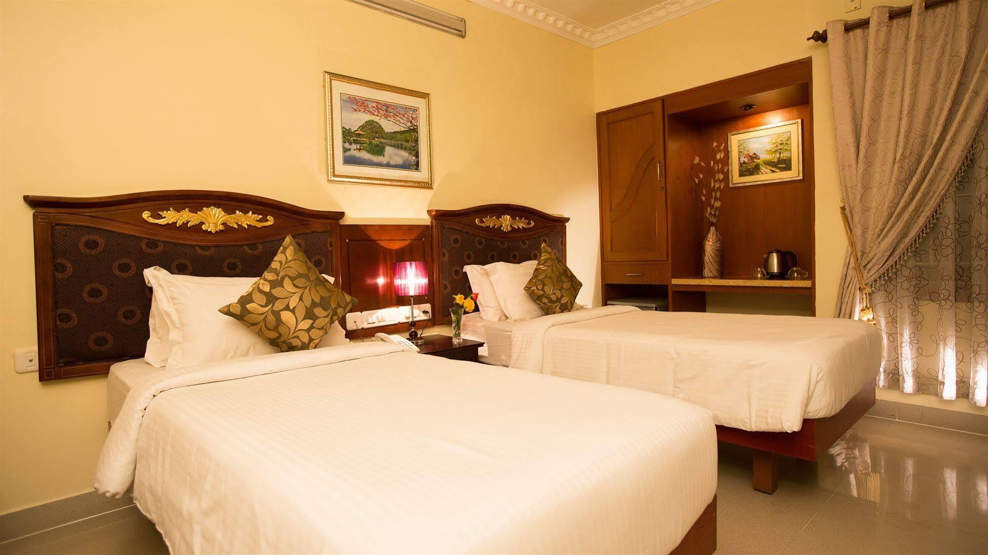 Taz Kamar Family 3* Chennai